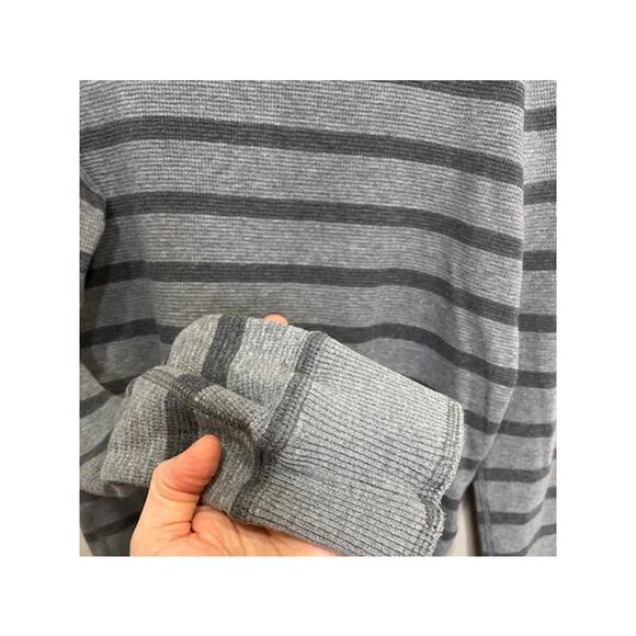 Abercrombie & Fitch Men's Crew Neck Long Sleeve Shirt Muscle Grey Striped Med - Picture 4 of 7